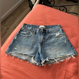 abercrombie curve love mid rise boyfriend shorts denim sz 26 / sz 2